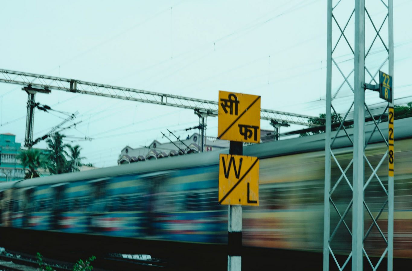 Top 6 Luxury Train Journeys in India for an Exclusive Experience Top 6 Luxury Train Journeys in India for an Exclusive Experience